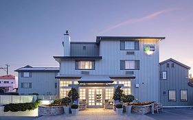Holiday Inn Express Monterey - Cannery Row By Ihg